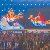 飞天秀《凤凰于飞》在运城盐湖景区璀璨启幕