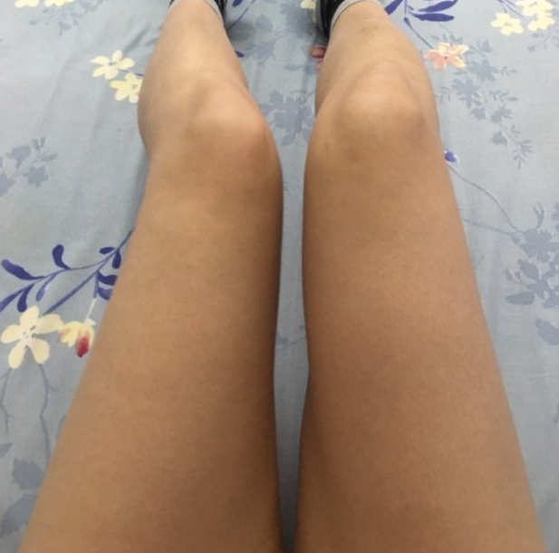 抓住最后的尾巴赶紧秀一下美腿
