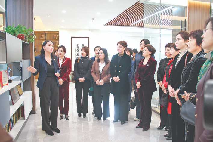 运城市女企业家赴陕西开展招商引资
