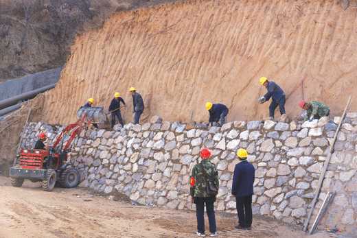 河津市重点项目建设走笔