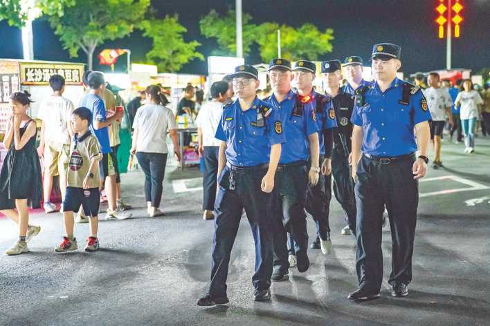 白沙河畔“消夏消费两相宜