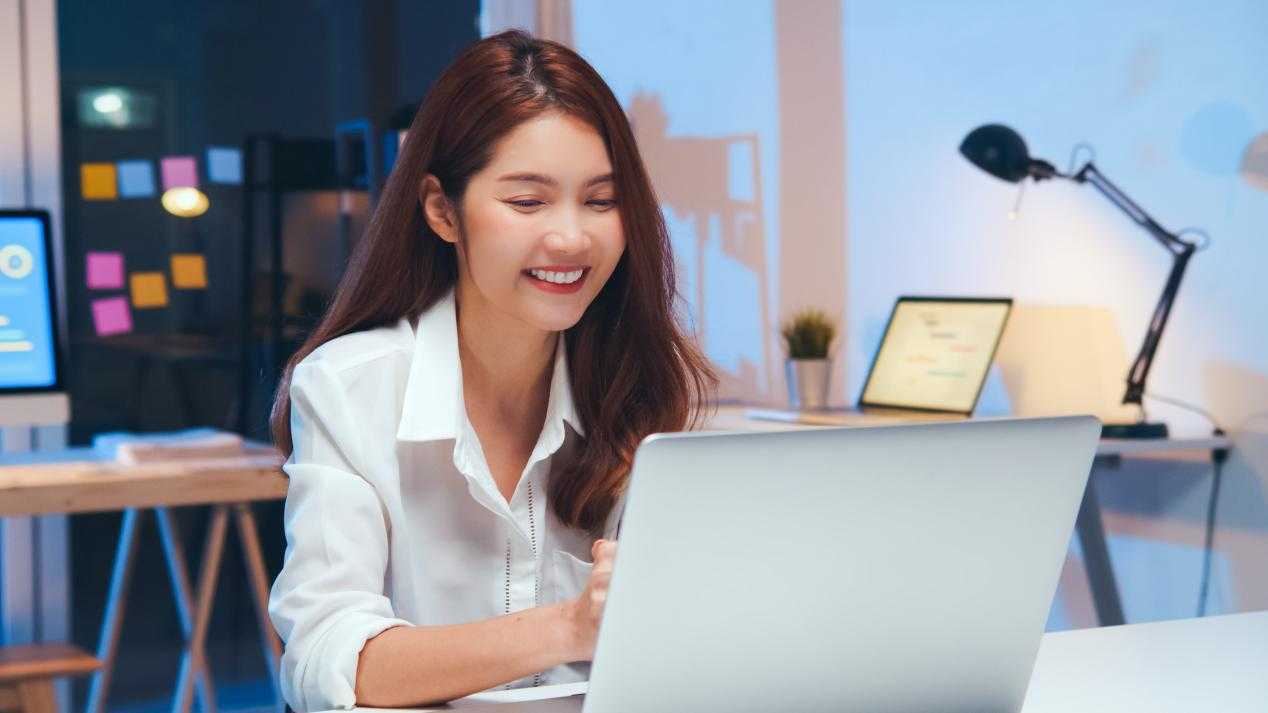 如何找到适合的人力资源公司解决人才短缺问题？