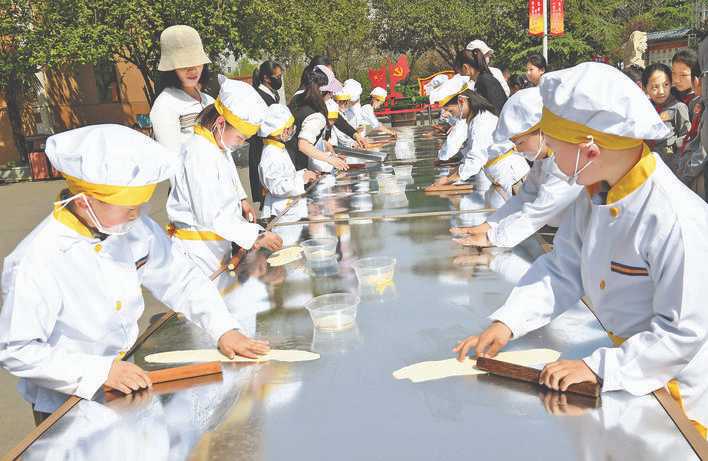 稷山四宝进校园 文化传承润心田