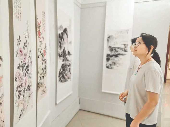 稷山县举办中国近现代国画精品（复制）展