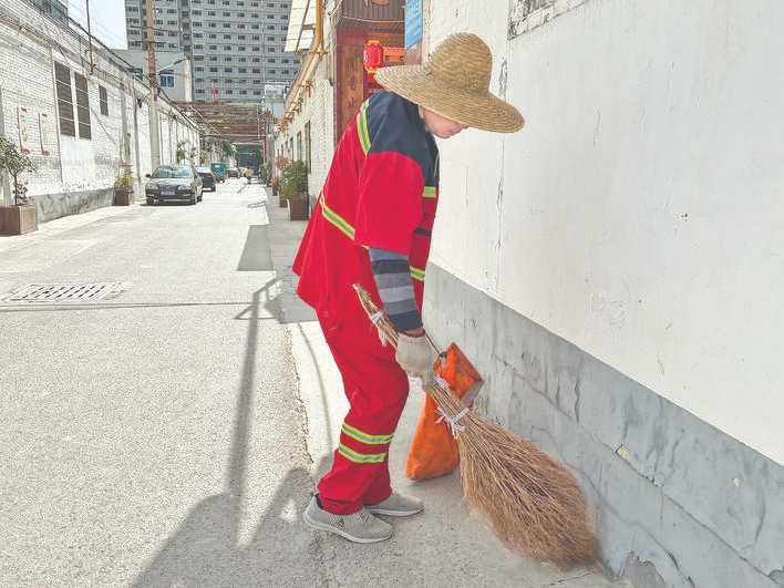 吉祥社区人人都夸“编外居民”张存前