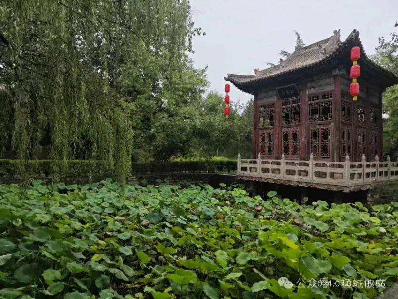 雨中隋园行_散文_尚建明