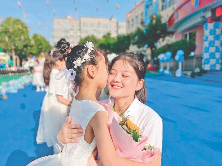 记芮城县条山街幼儿园_李宏伟