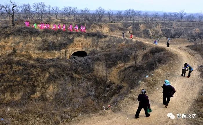 去往练习场路上_永济影像