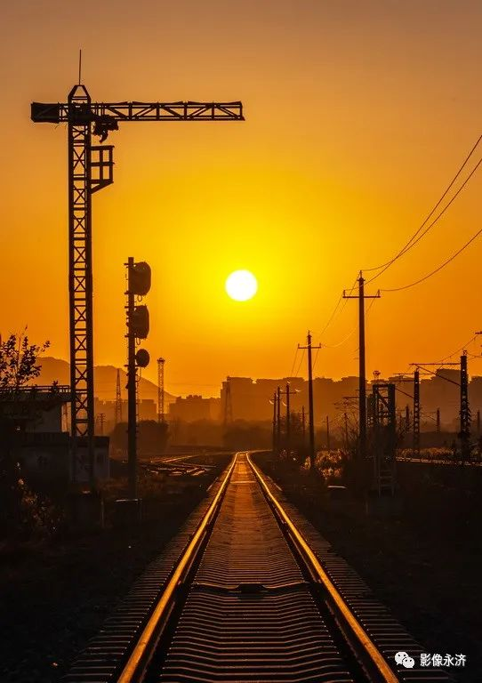 追逐夕阳_河东影像