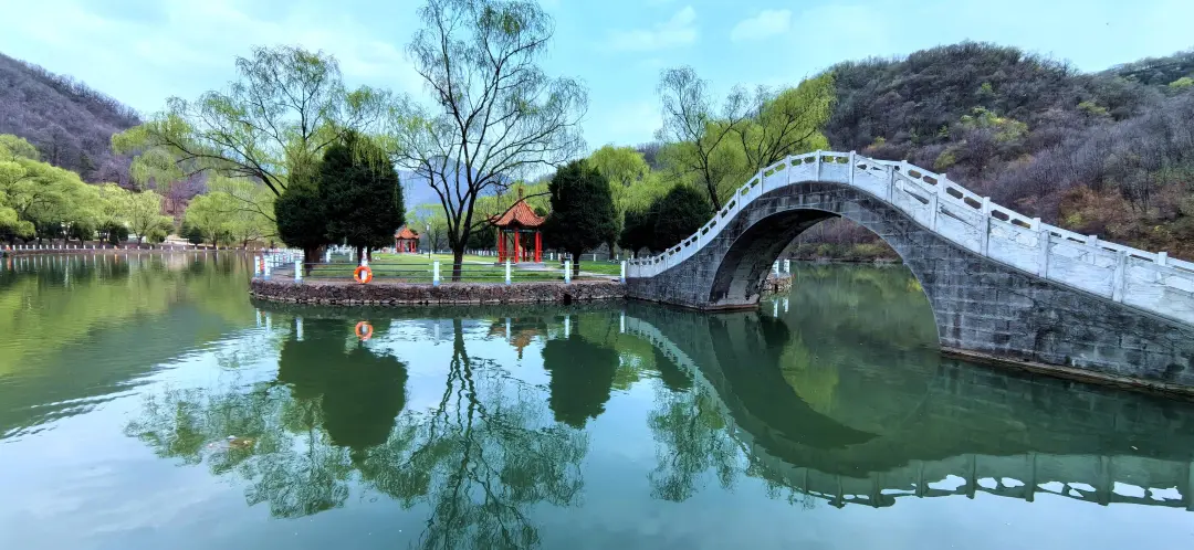 春风送暖望仙湖_望仙大峡谷