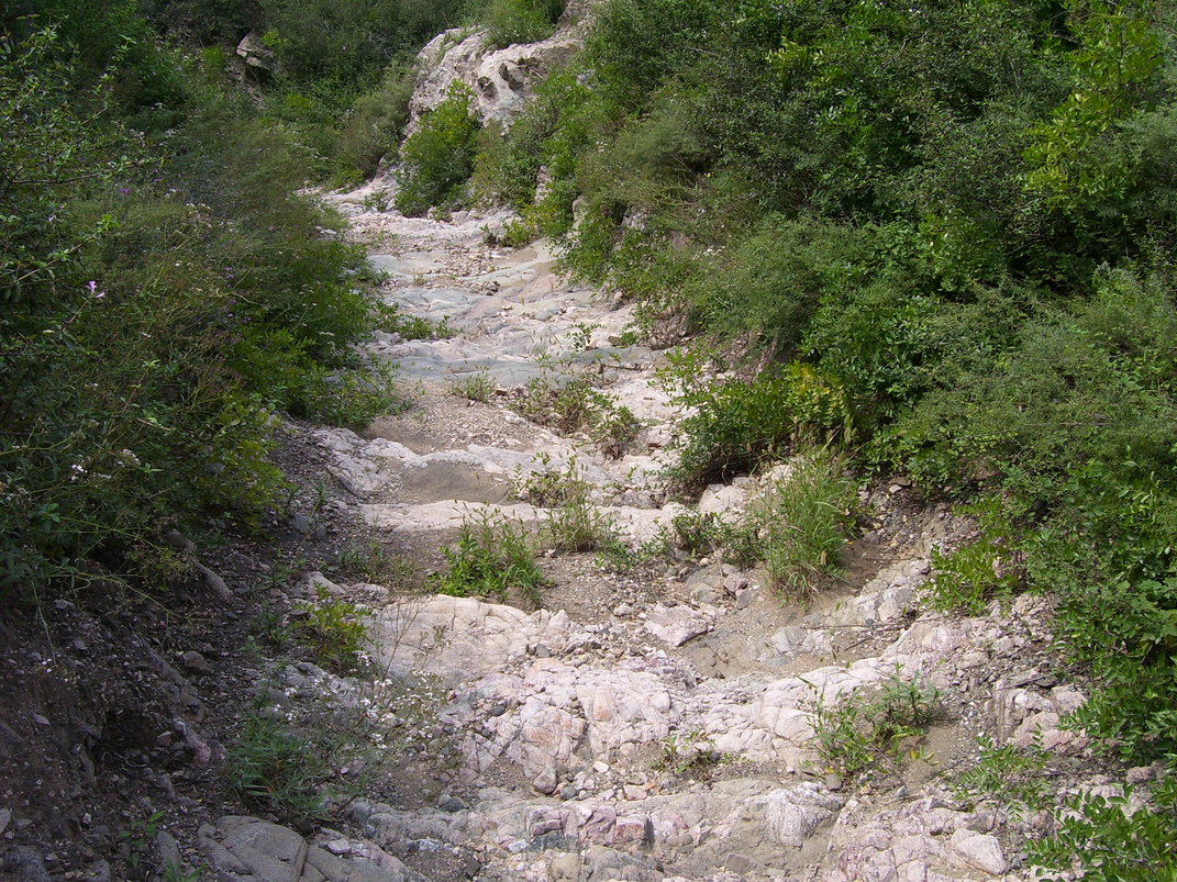 虞坂即盐坂、即青石槽所在地