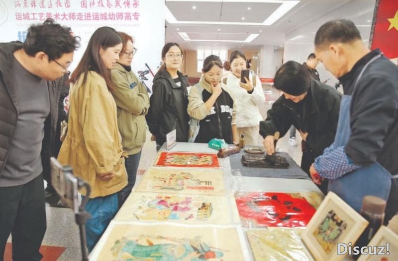 运城市工艺美术大师展示河东非遗“拿手绝活”