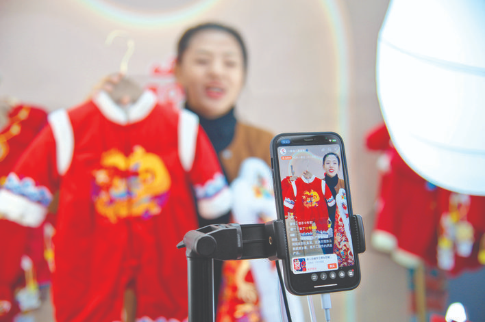 鑫昌达手工制品带动万荣零工经济