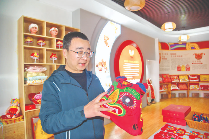 鑫昌达手工制品带动万荣零工经济