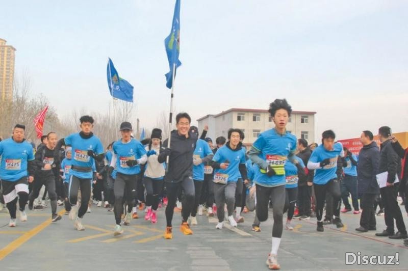 盐湖区500余名长跑爱好者——迎新年健康跑