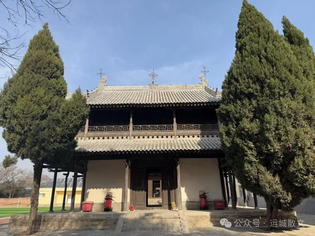 洪池三宝            