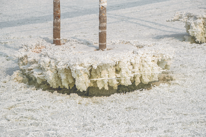 硝花似雪兆丰年_盐湖影像