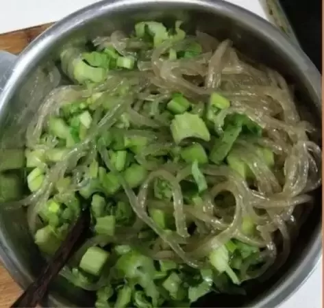 最香不过万荣拌菜_河东陈记获奖征文_张军