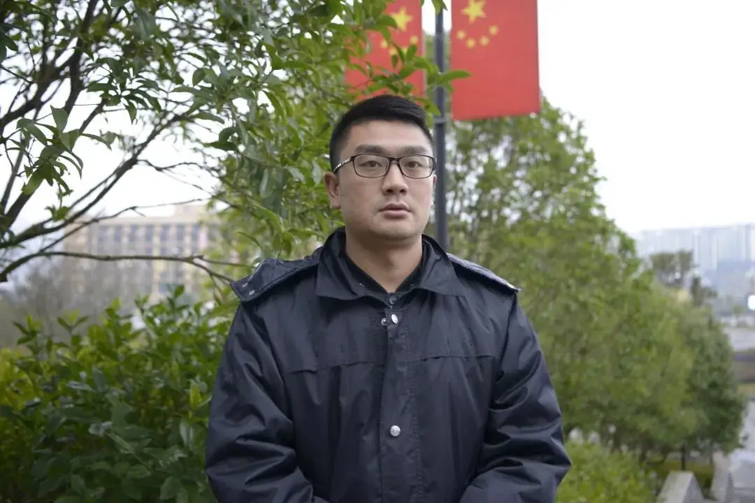 看了张宏甲重磅新书《走向乡村振兴》他们这么说，想买？