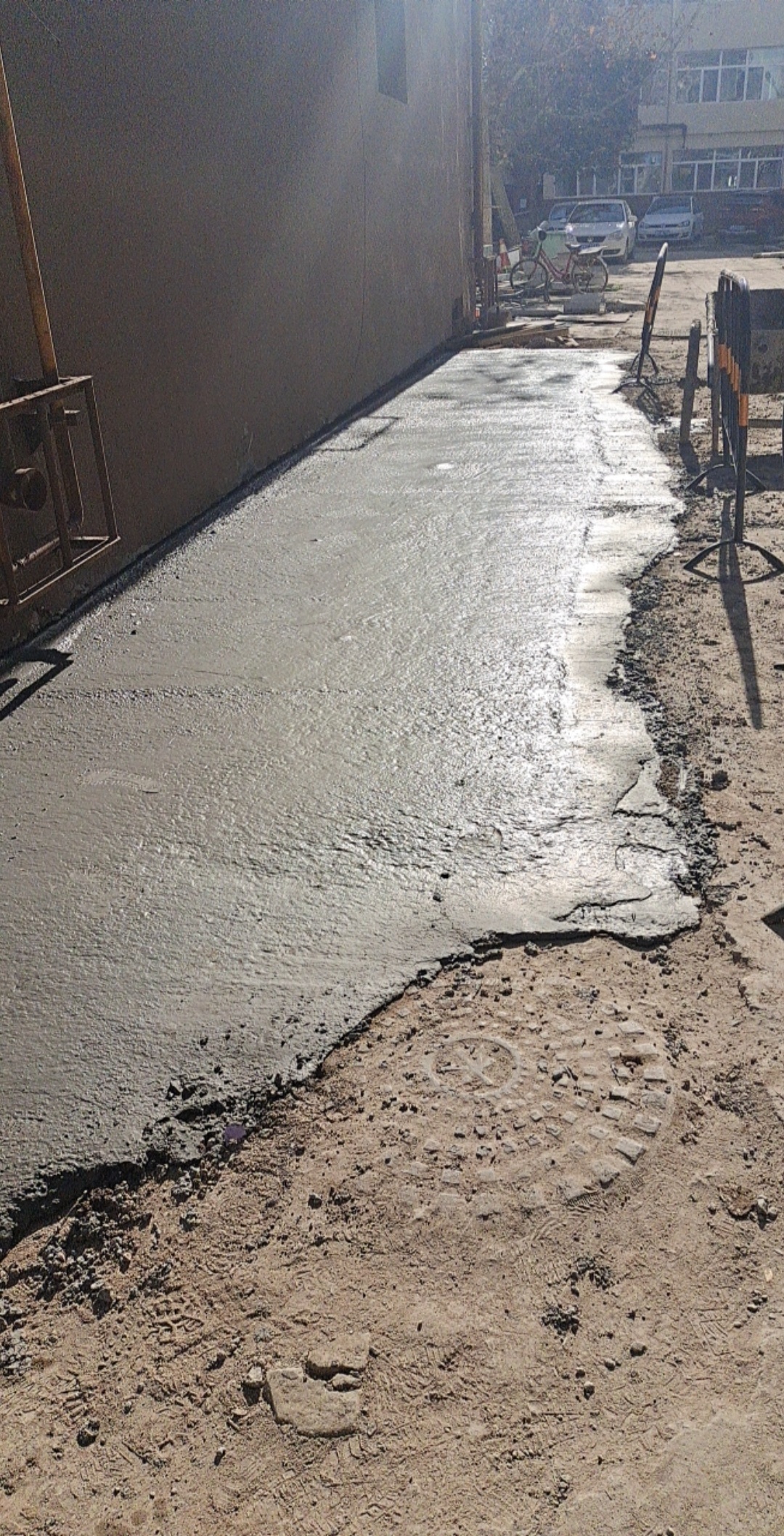 运城建筑第一家属院室外道路提升改造硬化质量