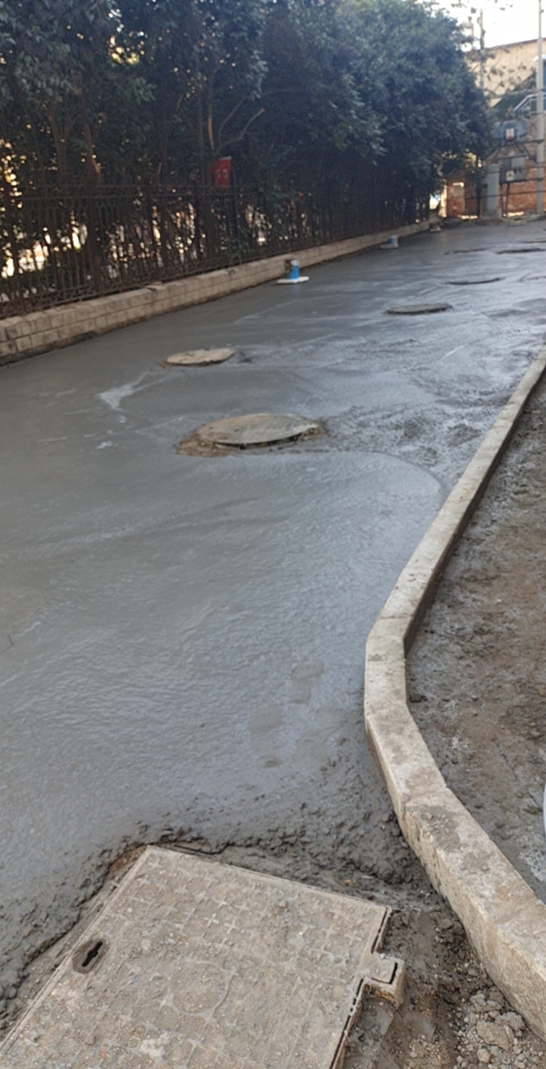 运城建筑第一家属院室外道路提升改造硬化质量